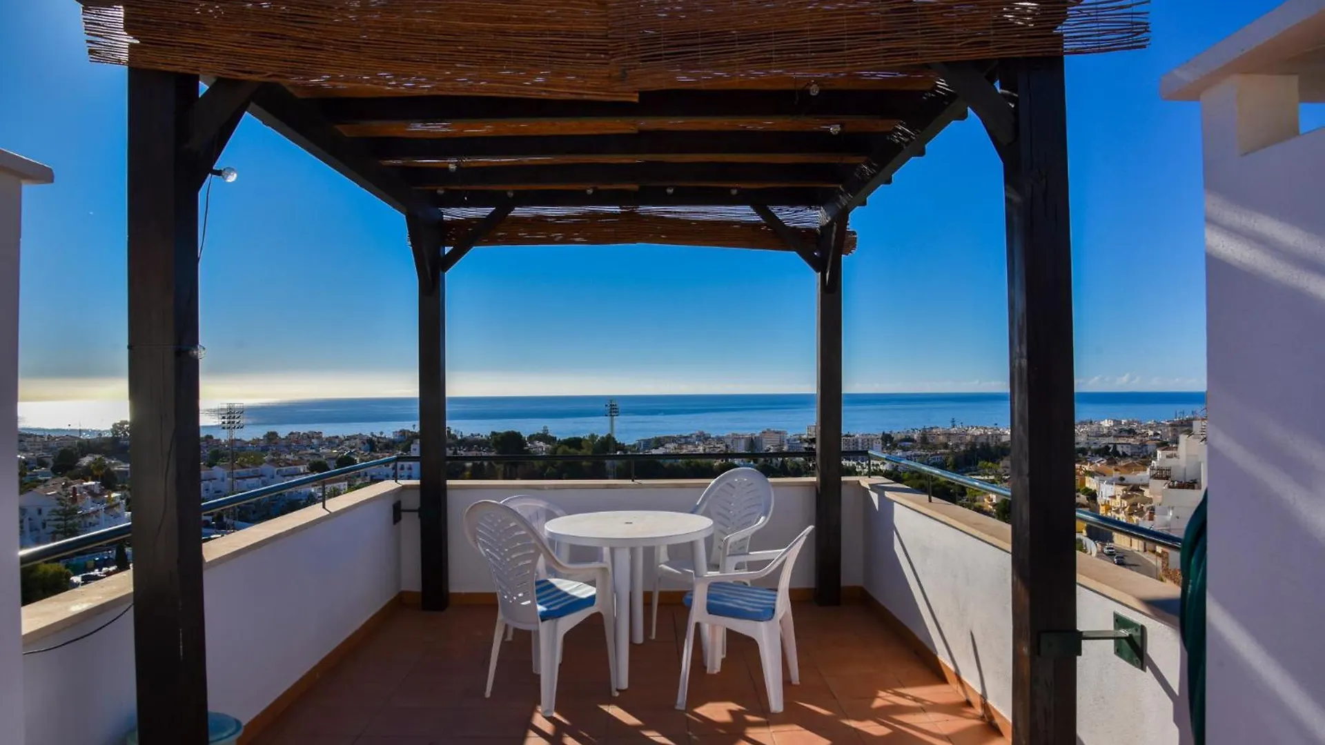 Apartamento Atico En Mar De Nerja